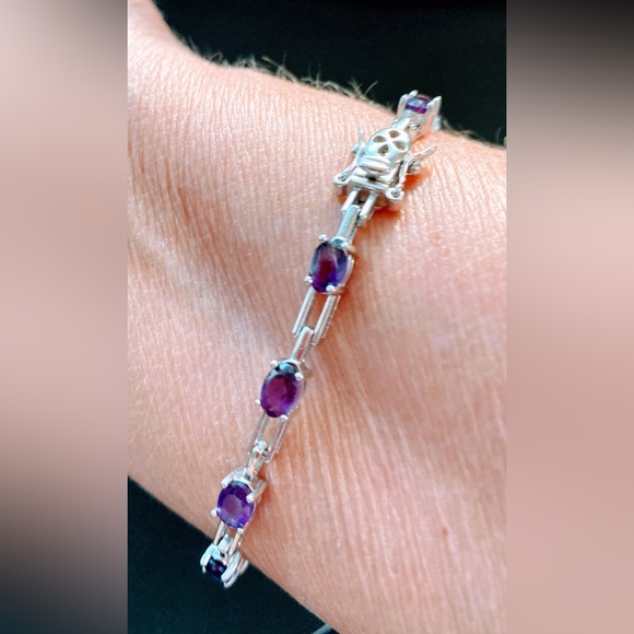 Amethyst and Sterling Silver Tennis Bracelet - Picture 6 of 6